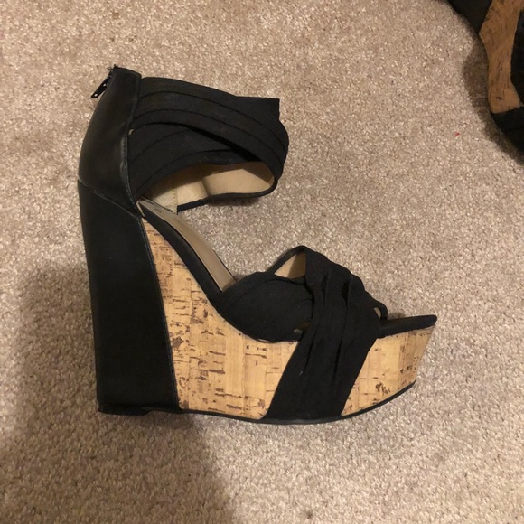 guess platform wedges